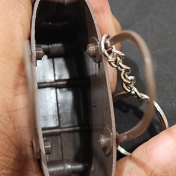 Louis Vuitton Neverful imitation keychain - Picture 7 of 7